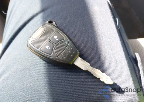 2007 Chrysler Town & Country Lx from USA, damaged, VIN 2A4GP44R17R172008